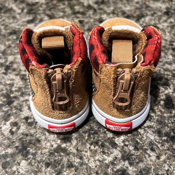 Vans Toddler Zip High Top size 4 - Picture 2 of 2